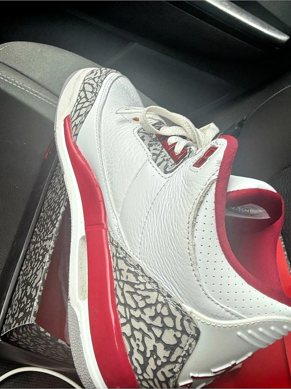 Jordan Air Jordan 3 Retro GS 'Cardinal Red' Sneakers White & Red US 6.5Y